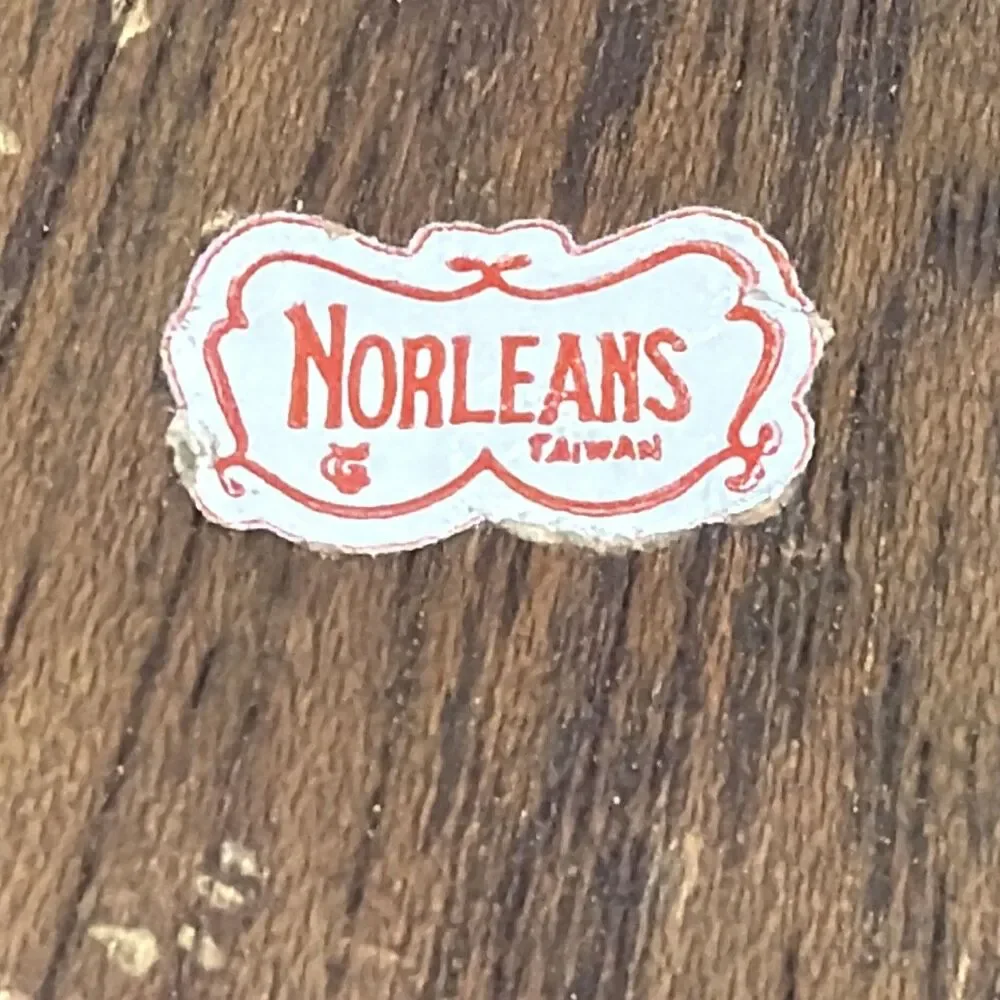 Vintage Norleans Taiwan Wood Guitar Shaped Cutting Cheese Board 14